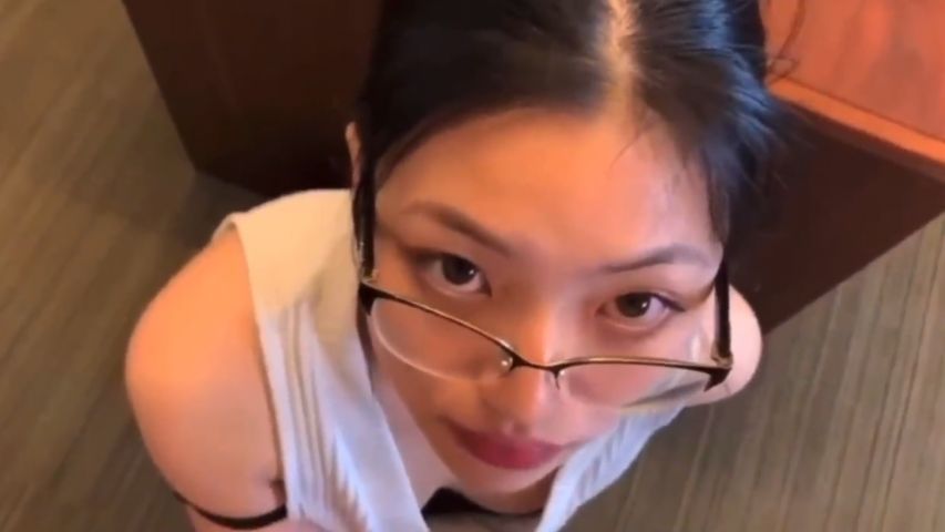 Napaluha si Eva Matapos Labasan ng Matabang Batuta