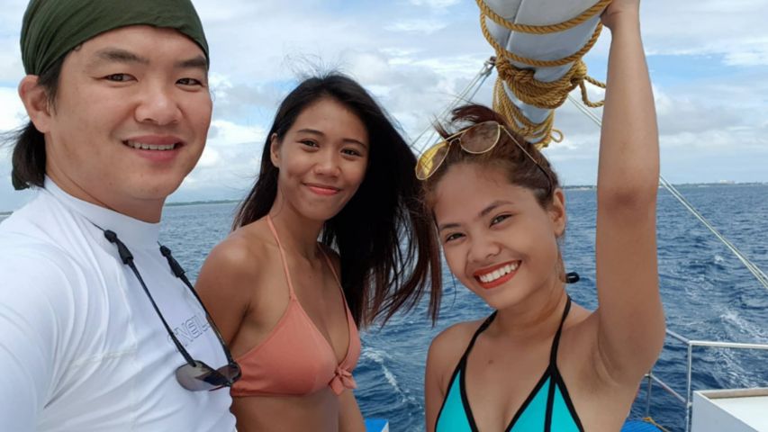 Nilibre Muna Sila ng Swimming Bago Pinagsabay Isiping